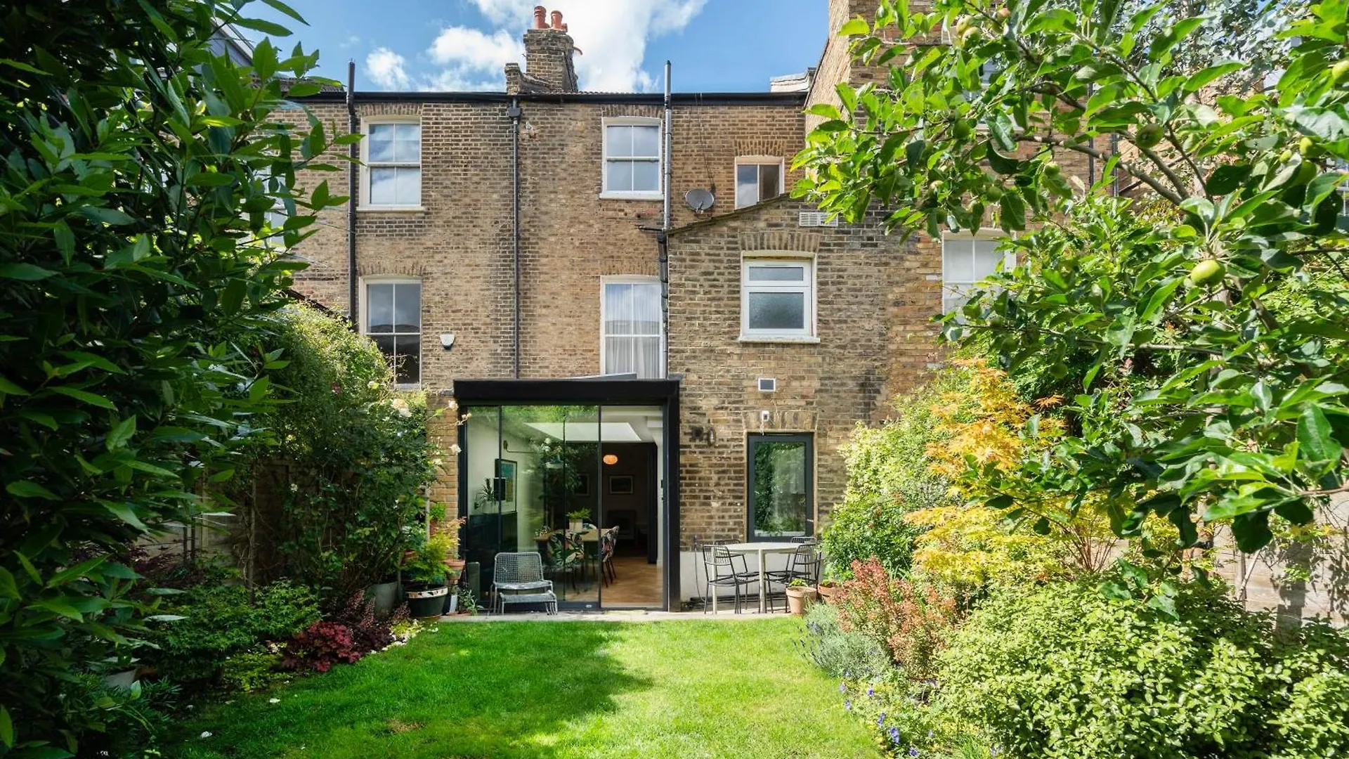 Stylish 1Br Flat In Heart Of Dalston Apartment London